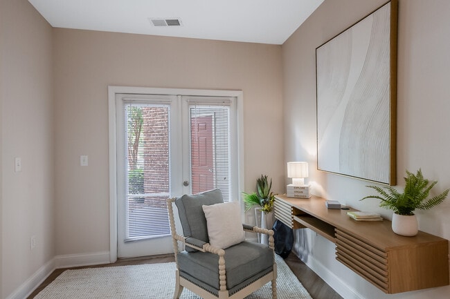 Ashbury Square Apartments