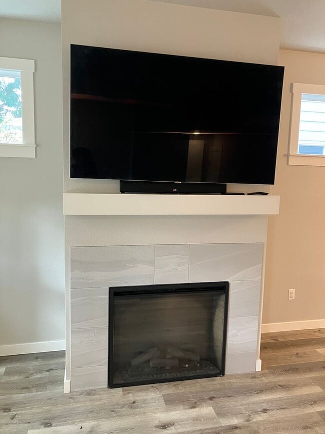 Photo - Large Three Bedroom Home in Sustainable South Salem Community