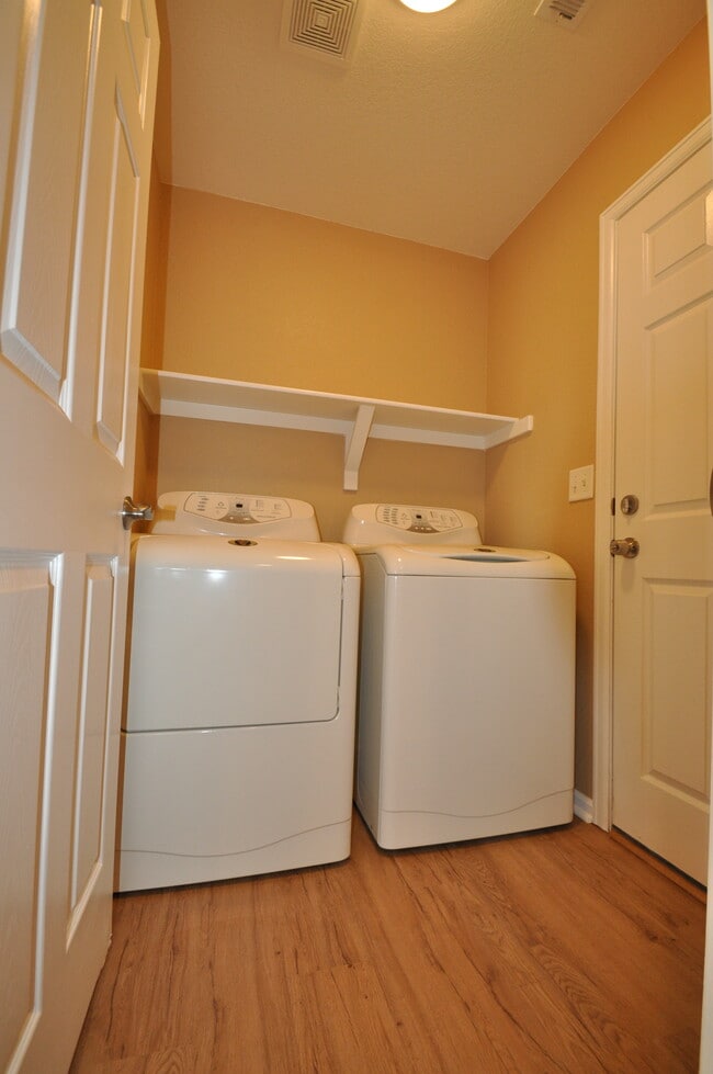 Laundry Room - 3641 Wonder Drive