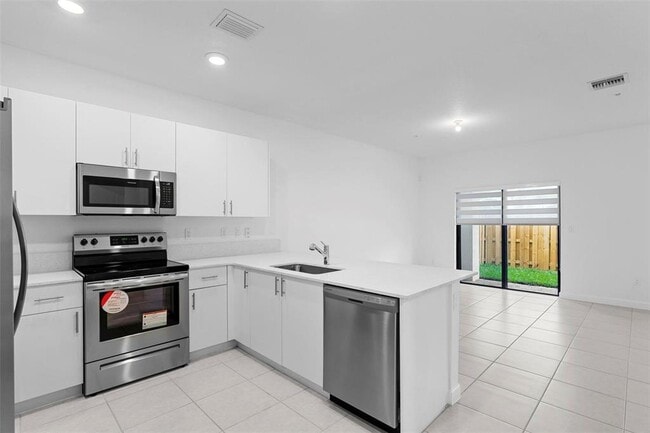 Photo - 15983 SW 2nd Pl