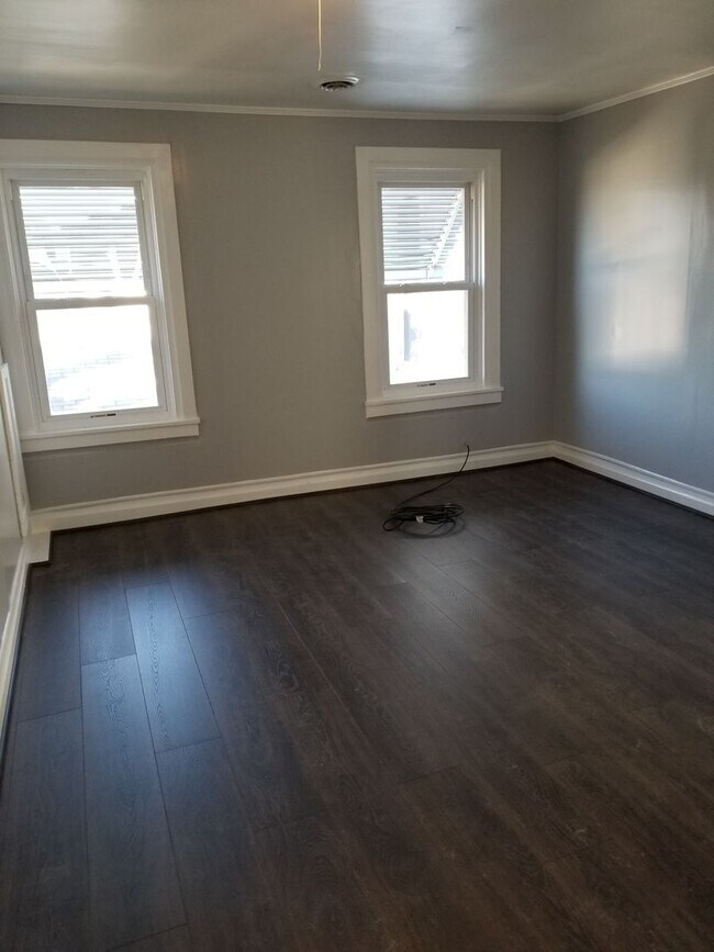 Photo - 224 W North St Unit B