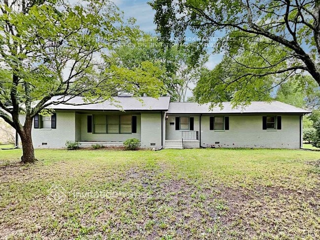 Building Photo - 1302 Virginia Ave