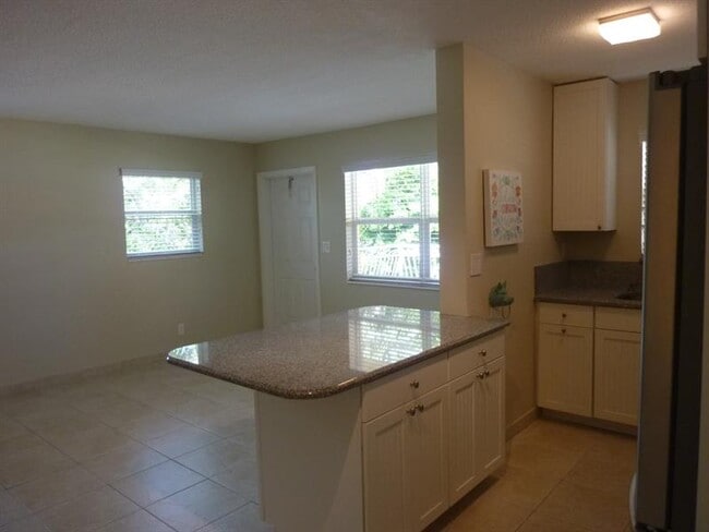 Photo - 2131 N Ocean Blvd Unit 17