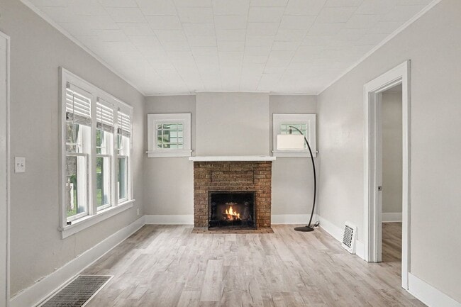 Photo - 630 Dayton Ave