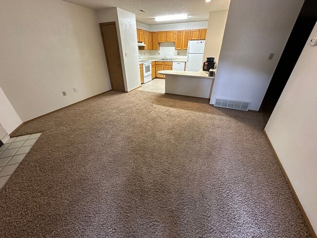 Photo - Cozy End-Unit Condo in Gated Community
