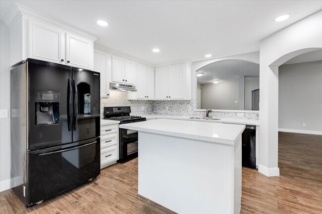 Photo - 6618 Grant Dr