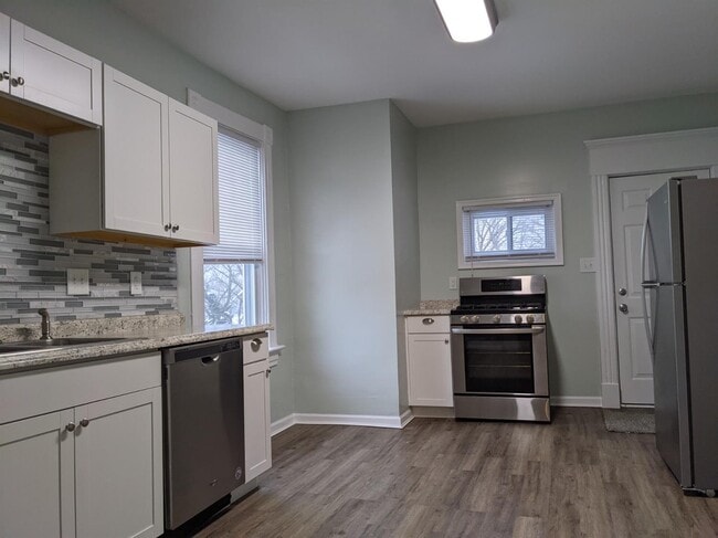 Photo - 3755 Eastern Ave Unidad 3