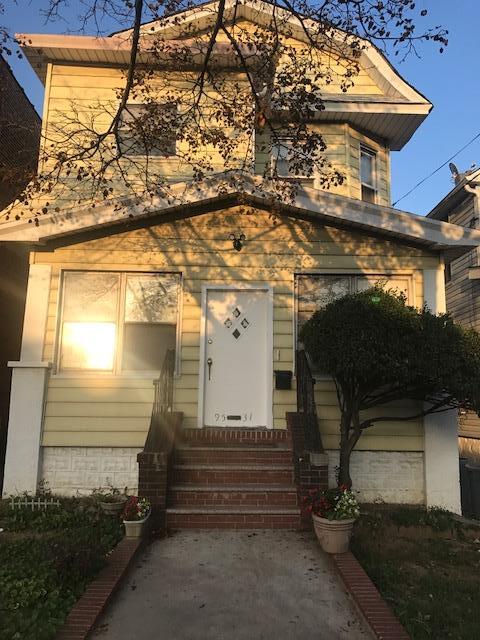 Photo - 95-31 111th St Apartment Unit 01