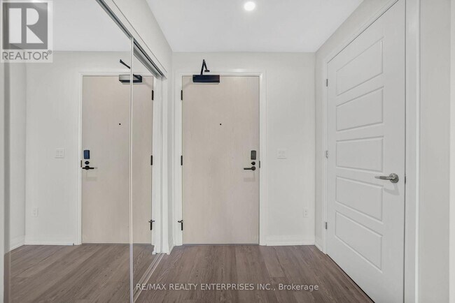 Photo - 1415 Dundas St E Unit 511