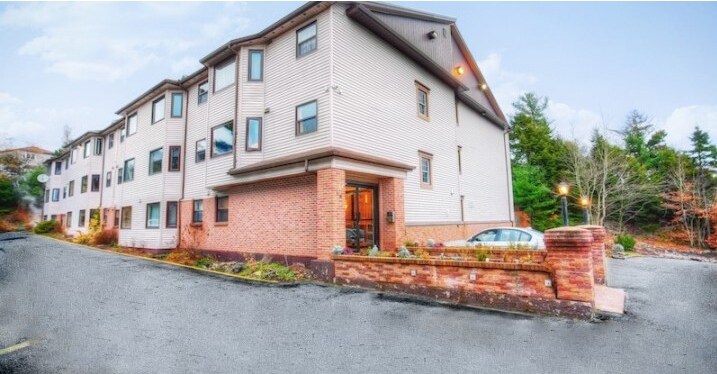 18 Basinview Drive - 18 Basinview Drive