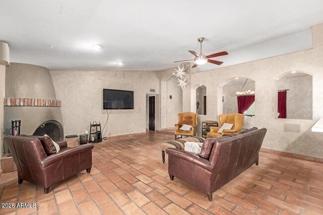 Photo - 239 E Aster Dr