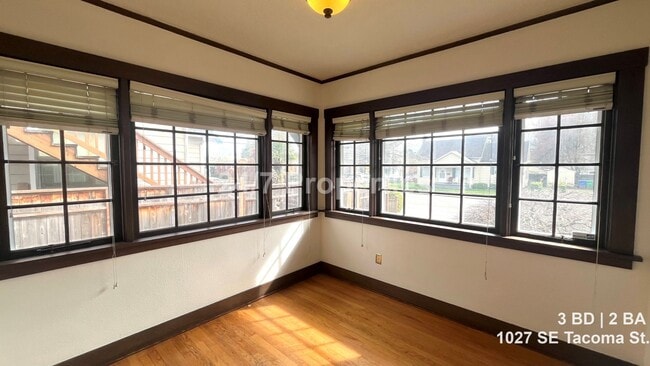 Photo - Light-Filled 3 BD | 2 BA Home in the Heart of Sellwood!