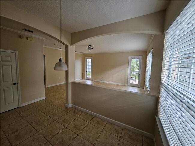 Photo - 1625 Caribou Hunt Trail