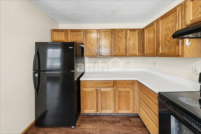 1064 Amherst Blvd