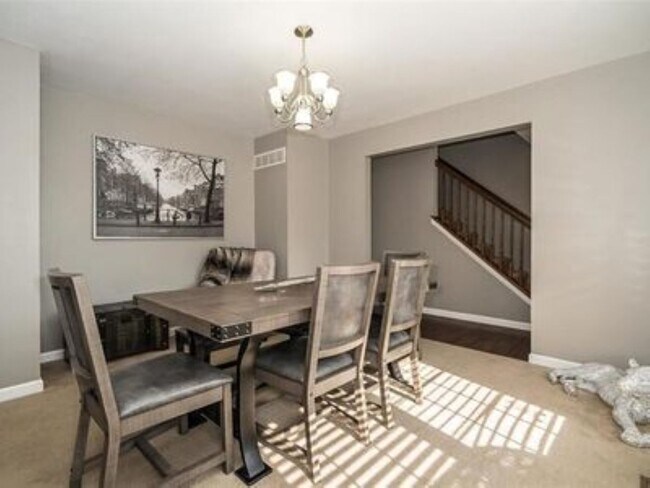 Photo - 3125 Hickory St