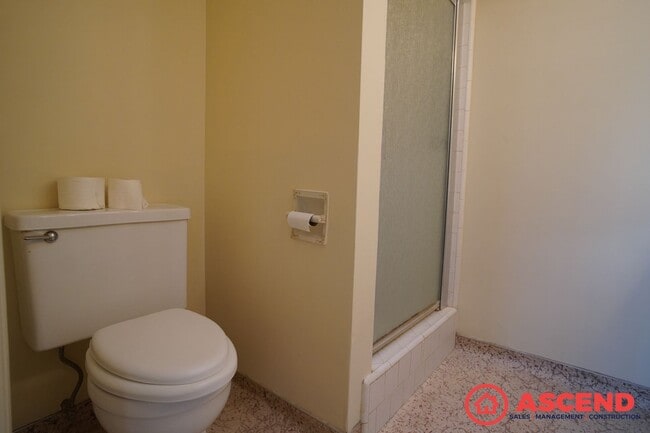 Photo - Cute Home in 93306 Area!