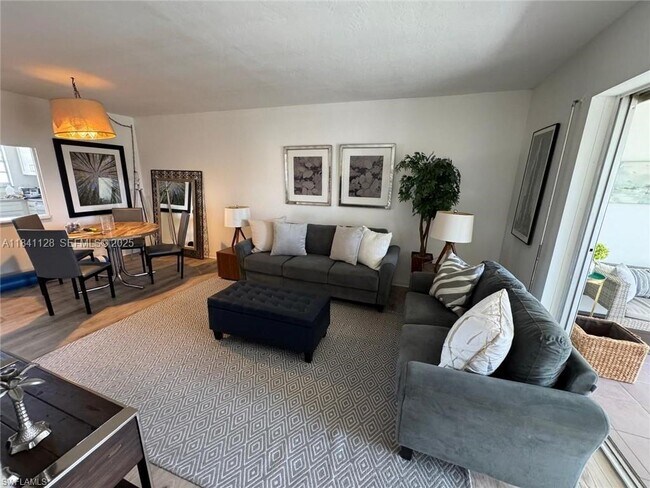 Photo - 1900 Alamanda Dr Unit 303