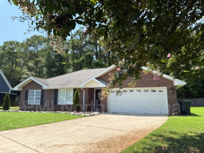 Building Photo - 111 Turnstone Ct SW