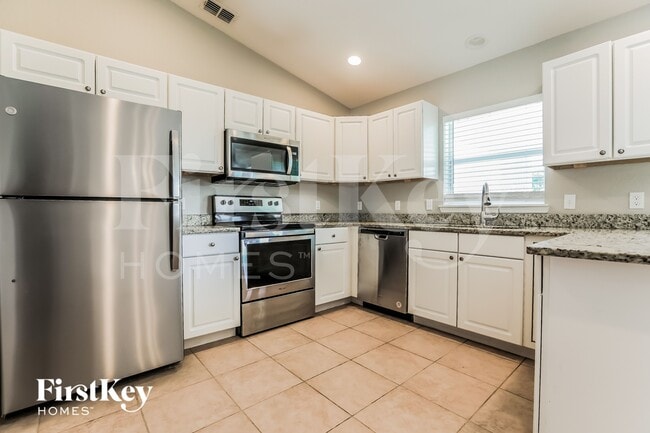 Photo - 12477 Willmington Blvd