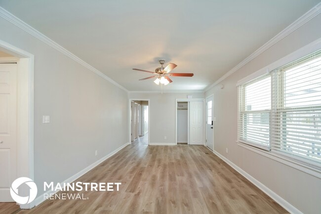 Photo - 112 Rand Cir