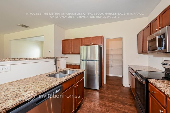 Photo - 4032 Oak Field Dr