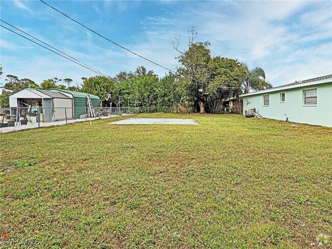 Building Photo - 2411 Hibiscus Rd Rental