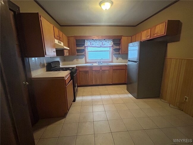 Photo - 528 Ontario St