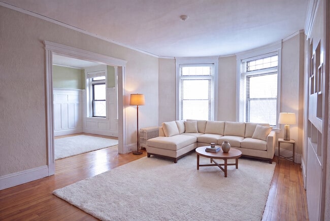 1805 Beacon St Unit 3