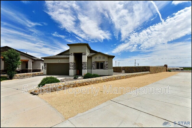 Building Photo - 11182 Blazing Star Pl