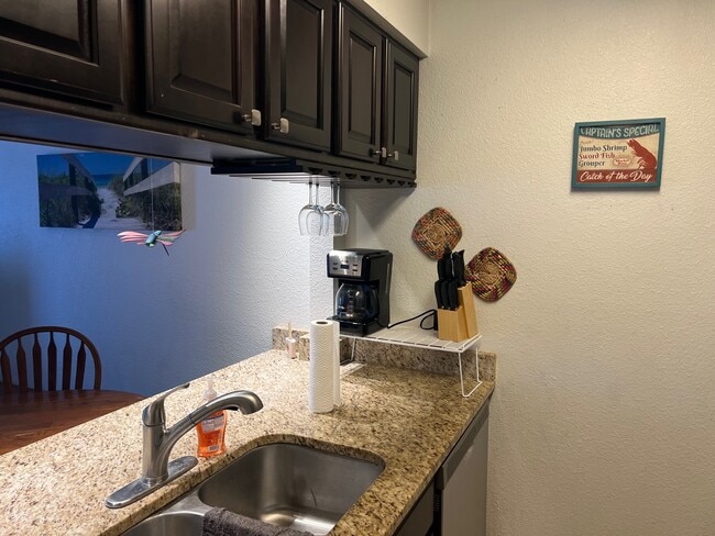 Photo - 15409 Gun Cay Ct Unidad 102