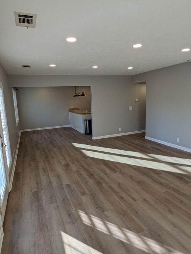 Photo - 12723 Woodcrest Plz Unit 224