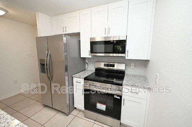 Photo - 141 Fernery Rd Unit D1