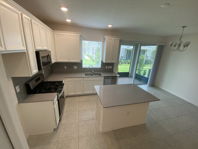 Photo - Charming 3 Bed, 2.5 Bath Rental in Lithia,...