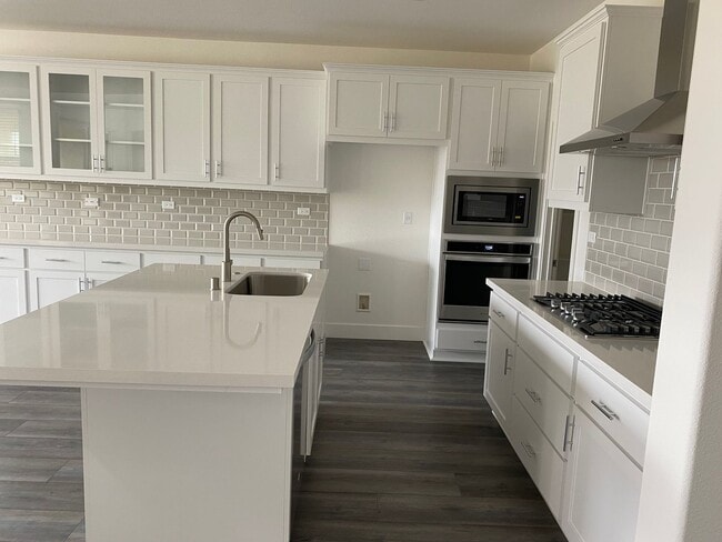 Photo - 3 Bed + Bonus Room/2.5 Bath - Solar – Near SSU