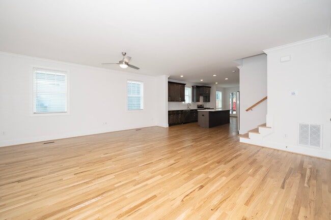 Photo - 3807 Marcom St