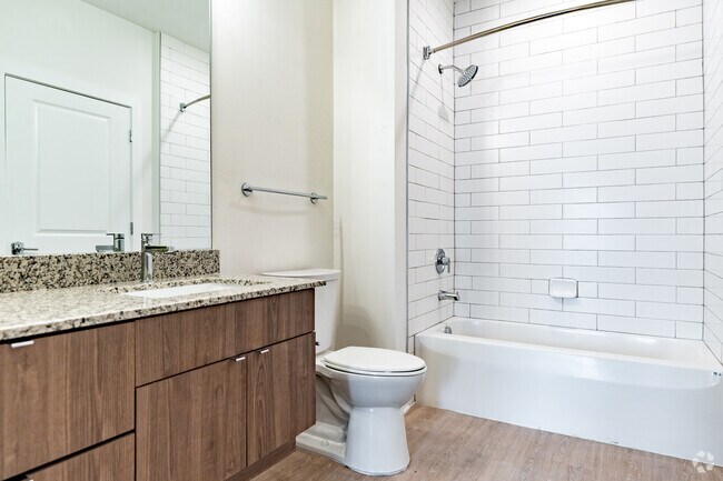 1BR- 1BA - 531SF - Bathroom - Revel