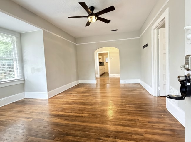 Photo - 1763 Landon Ave