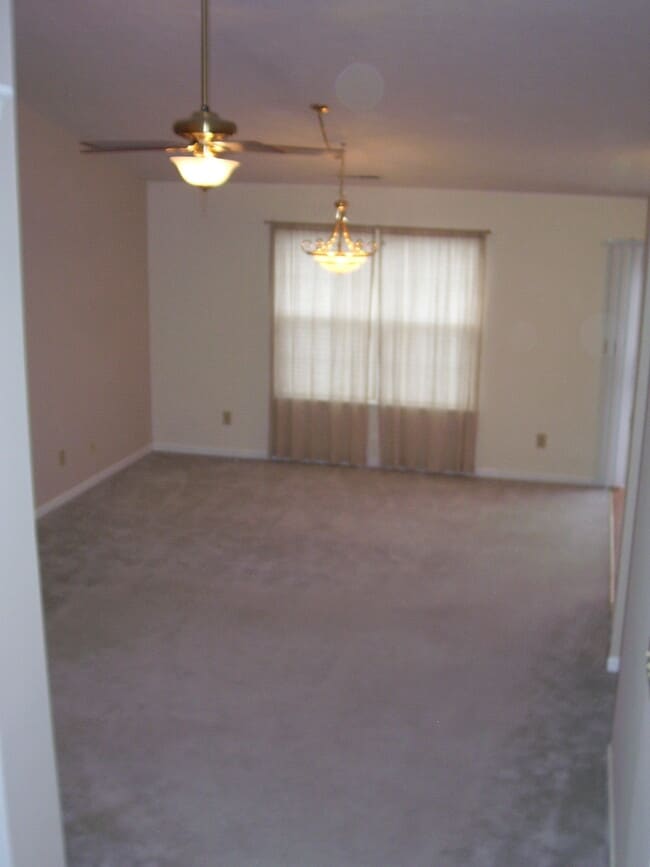 Photo - 13980 Bruddy Dr