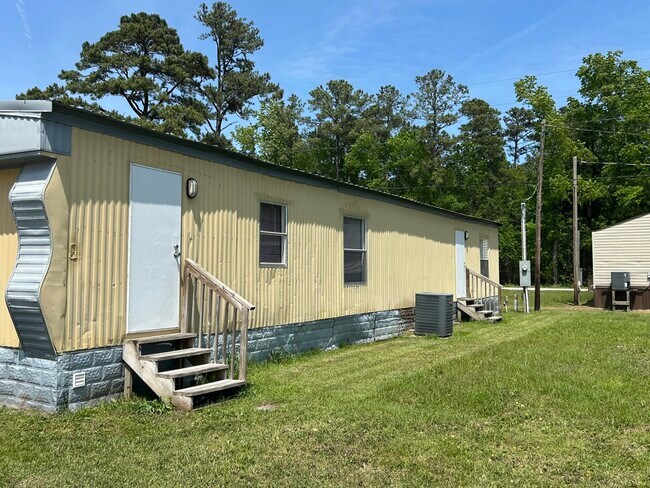 Building Photo - 139 Hubert Blvd