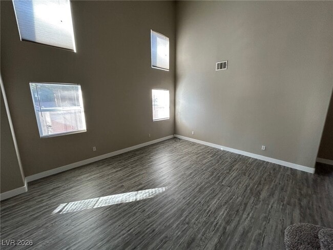 Photo - 9844 Via Delores Ave