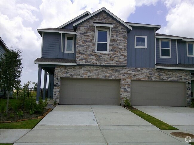 Building Photo - 12711 Dog Canyon Trl Rental