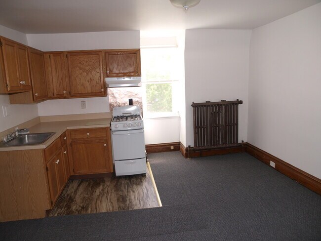 Ventana de la cocina - 39 S 10th St Apartamentos Unidad 3