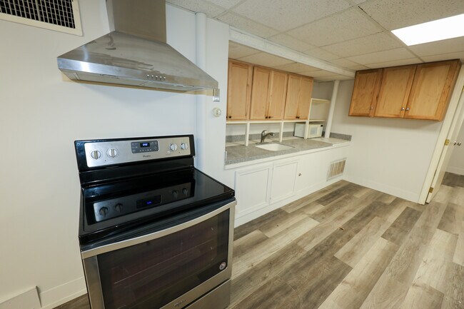 Photo - 1024 Chestnut St Unit B