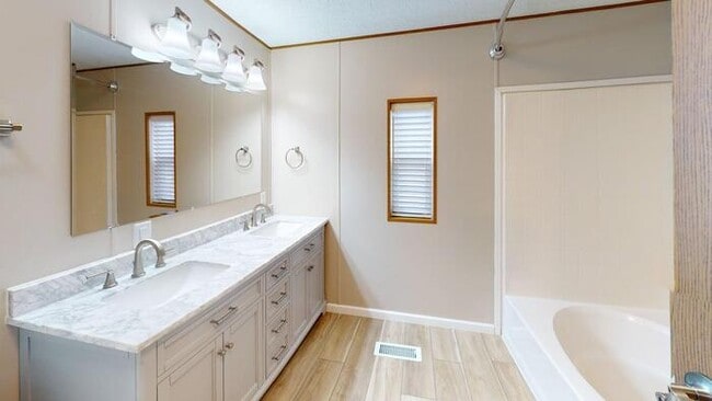 Photo - 147 American Ave