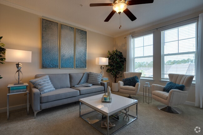 1BR - 1BA