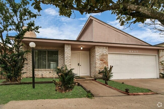 Building Photo - 6407 Briar Terrace Dr Rental
