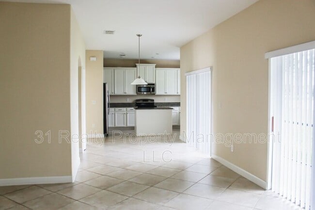 Photo - 1718 Thetford Cir