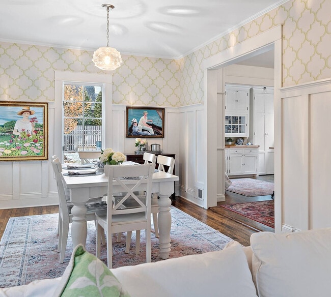 Photo - 131 Broadway Ave N Unidad FL2-ID1368698P