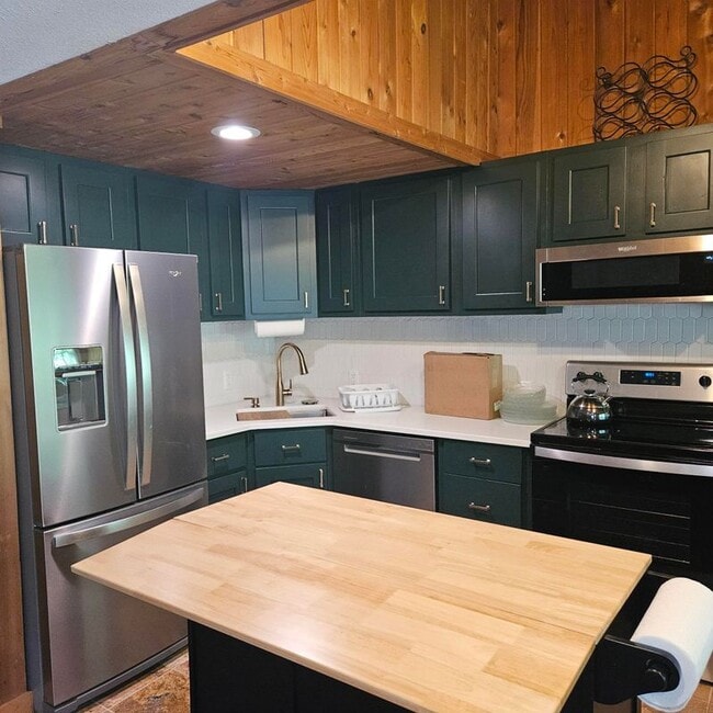 Photo - 10 Kernwood Dr Unit 2