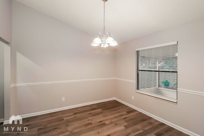 Photo - 8951 Rose Hill Dr S